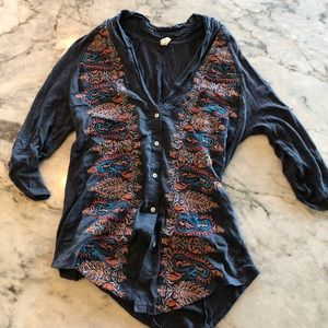 Anthropologie Tiny embroidered button down - xs